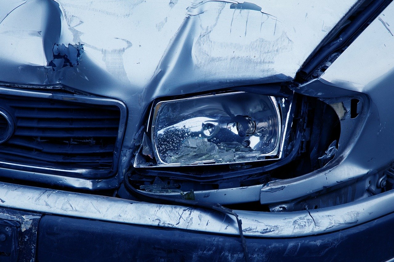Kfz-Versicherung: Den Unfallschaden selbst bezahlen?